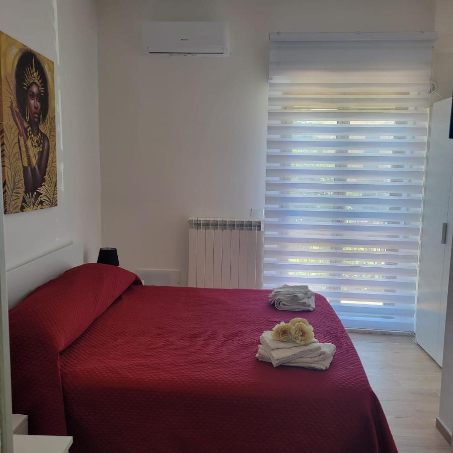 B&B Dei Sogni In Centro, Con Facilita Di Parcheggio Cosenza Bagian luar foto