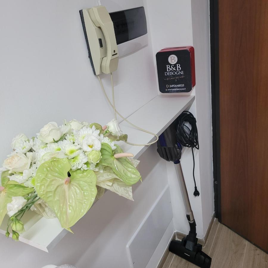 B&B Dei Sogni In Centro, Con Facilita Di Parcheggio Cosenza Bagian luar foto