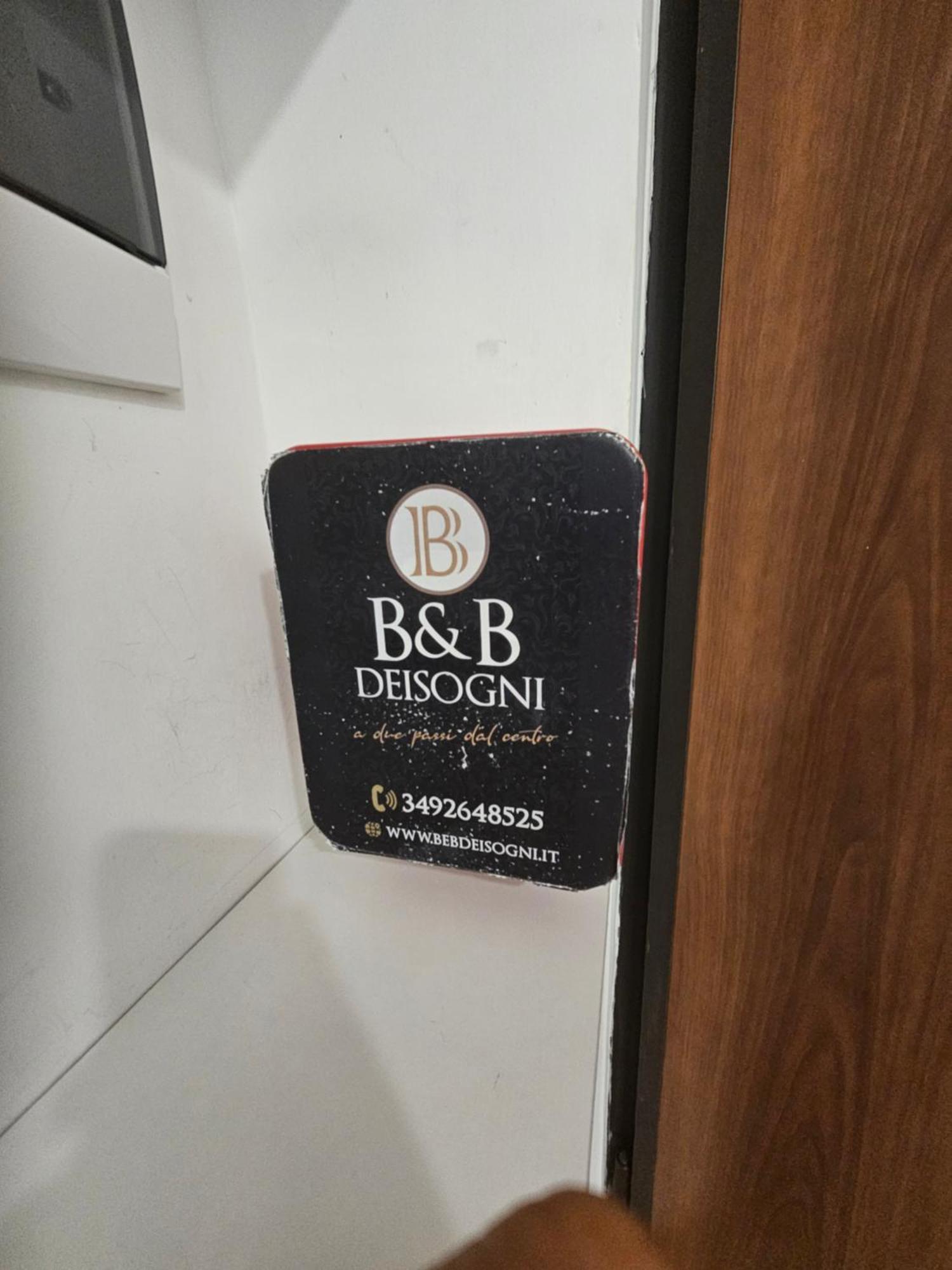 B&B Dei Sogni In Centro, Con Facilita Di Parcheggio Cosenza Bagian luar foto